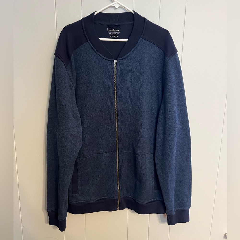 L.L. Bean full‎ zip sweater/jacket size XXL